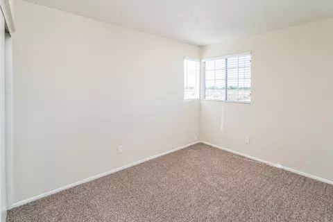 1216 Kettering St E, Lancaster, CA 93535 photo 19