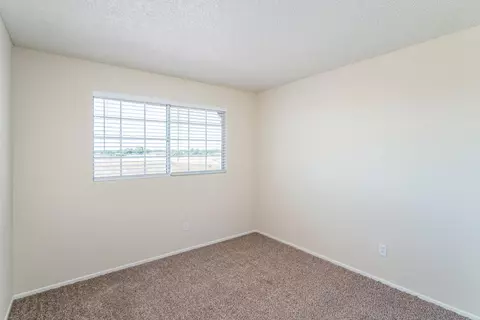 1216 Kettering St E, Lancaster, CA 93535 photo 20