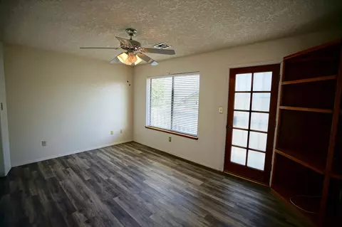 22501 Eagle Way, Tehachapi, CA 93561 photo 5