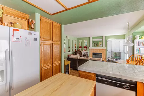 422 Avenue J9 E, Lancaster, CA 93535 photo 12