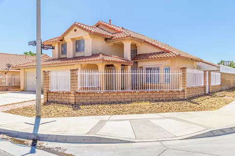 422 Avenue J9 E, Lancaster, CA 93535 photo 2