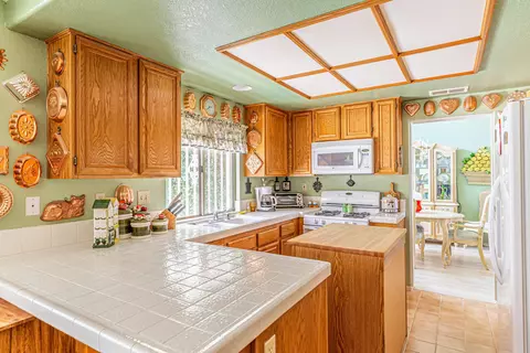 422 Avenue J9 E, Lancaster, CA 93535 photo 11