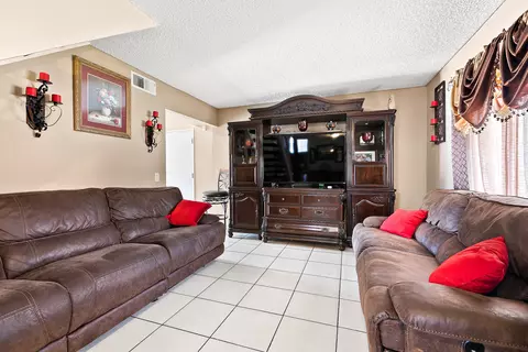 37520 Stonegate Ln, Palmdale, CA 93552 photo 7