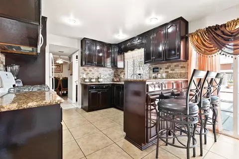 37520 Stonegate Ln, Palmdale, CA 93552 photo 12