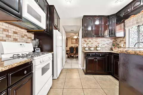 37520 Stonegate Ln, Palmdale, CA 93552 photo 11