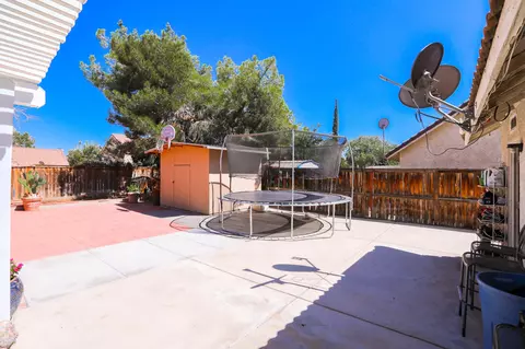 37520 Stonegate Ln, Palmdale, CA 93552 photo 28
