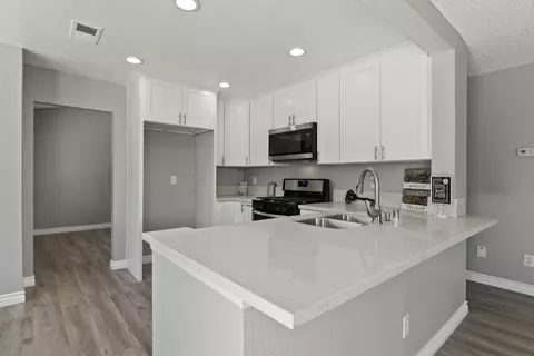 610 Jackman St E, Lancaster, CA 93535 photo 15
