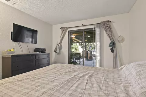 37016 Jenna Ln E, Palmdale, CA 93550 photo 16