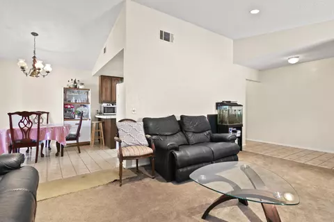 37016 Jenna Ln E, Palmdale, CA 93550 photo 7