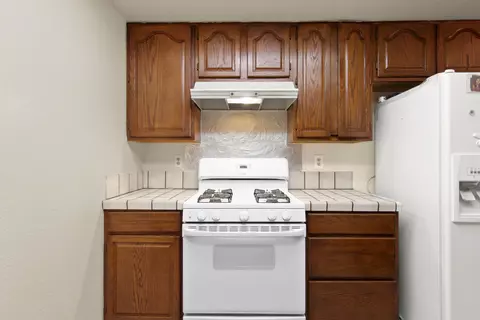 37016 Jenna Ln E, Palmdale, CA 93550 photo 13