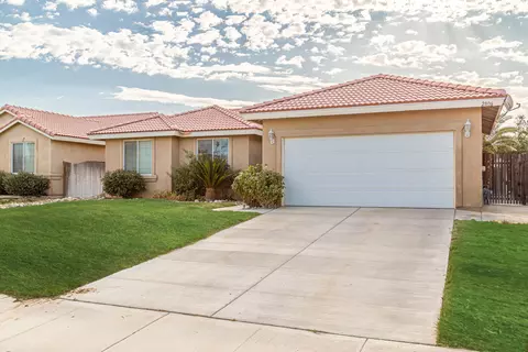 2806 Trakell St, Rosamond, CA 93560 photo 3