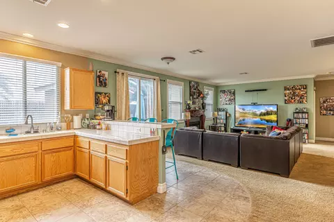 2806 Trakell St, Rosamond, CA 93560 photo 7