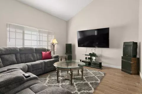 36816 Apache Plume Dr, Palmdale, CA 93550 photo 9
