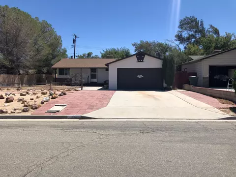 2820 Benito Ave, Mojave, CA 93501 photo 1