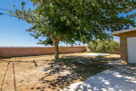 45415 3rd St E, Lancaster, CA 93535 photo 24