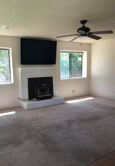 21412 Sunnybrook Dr, Tehachapi, CA 93561 photo 13
