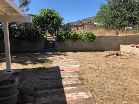 21412 Sunnybrook Dr, Tehachapi, CA 93561 photo 9