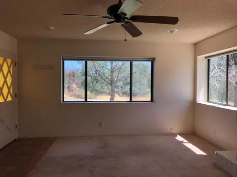 21412 Sunnybrook Dr, Tehachapi, CA 93561 photo 12