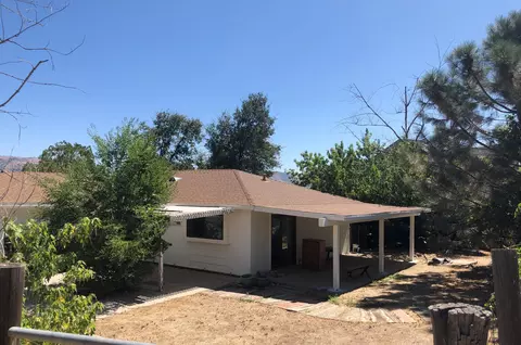 21412 Sunnybrook Dr, Tehachapi, CA 93561 photo 3