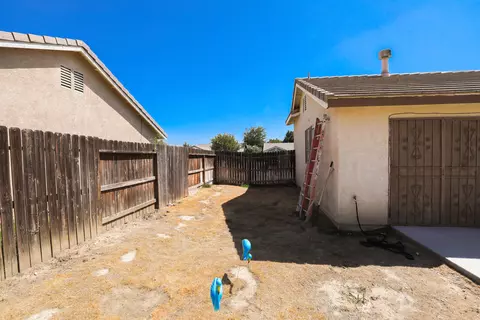 3331 Keel Ct, Lancaster, CA 93535 photo 6