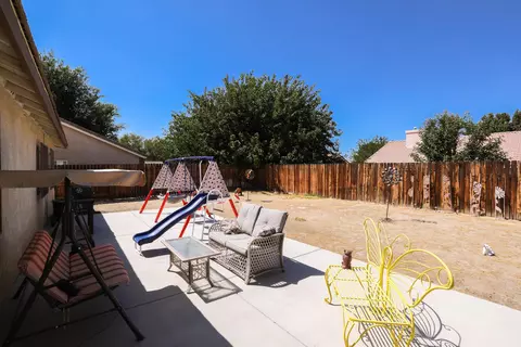 3331 Keel Ct, Lancaster, CA 93535 photo 9