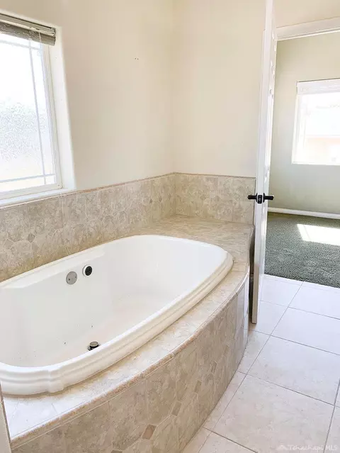21016 Stage Dr, Tehachapi, CA 93561 photo 16