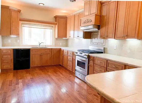 21016 Stage Dr, Tehachapi, CA 93561 photo 9