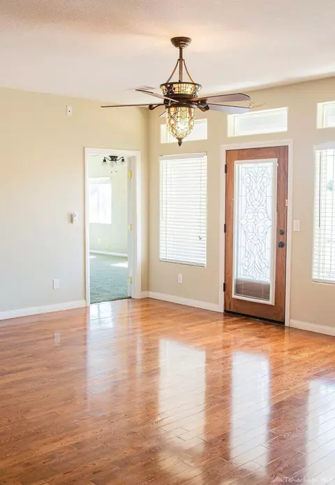 21016 Stage Dr, Tehachapi, CA 93561 photo 8