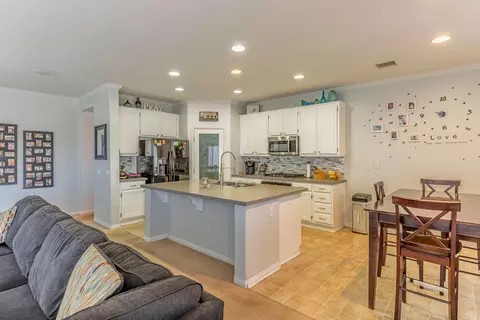 37947 67th St E, Palmdale, CA 93552 photo 9