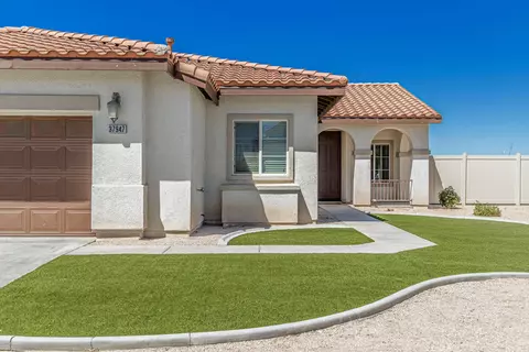 37947 67th St E, Palmdale, CA 93552 photo 4