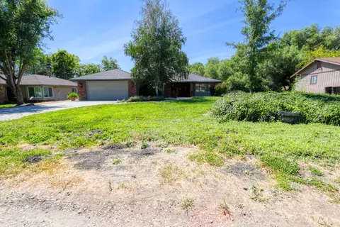 29231 Fawn Way, Tehachapi, CA 93561 photo 3