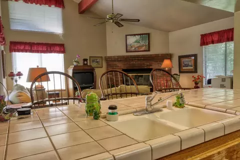 29231 Fawn Way, Tehachapi, CA 93561 photo 14