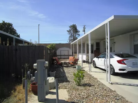 600 S Dennison Rd #55, Tehachapi, CA 93561 photo 2