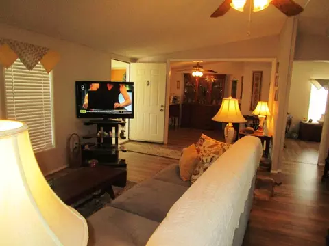 600 S Dennison Rd #55, Tehachapi, CA 93561 photo 32