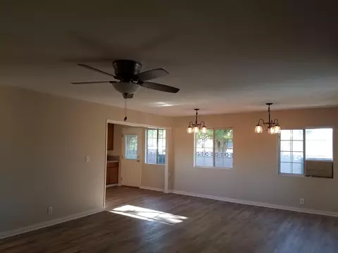 45005 Camolin Ave, Lancaster, CA 93534 photo 9