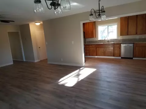 45005 Camolin Ave, Lancaster, CA 93534 photo 8