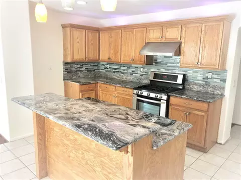 43028 Amoy St, Lancaster, CA 93536 photo 7