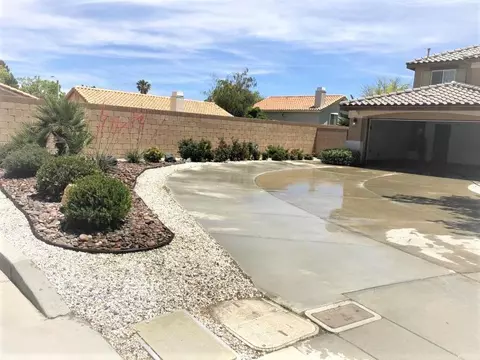 43028 Amoy St, Lancaster, CA 93536 photo 2