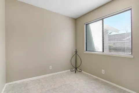 4137 Adobe Dr, Palmdale, CA 93552 photo 7