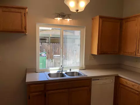 44309 Gingham Ave, Lancaster, CA 93535 photo 5