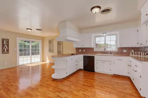 701 Merion Way, Tehachapi, CA 93561 photo 19