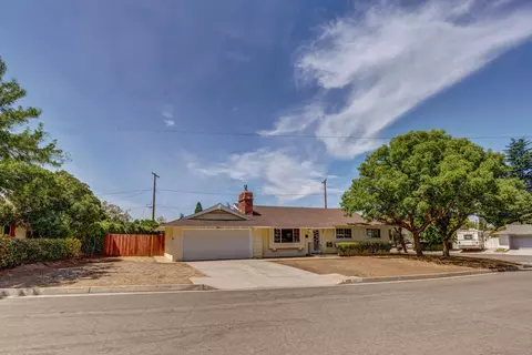 701 Merion Way, Tehachapi, CA 93561 photo 4