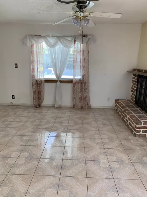 1108 Avenue K E, Lancaster, CA 93535 photo 7