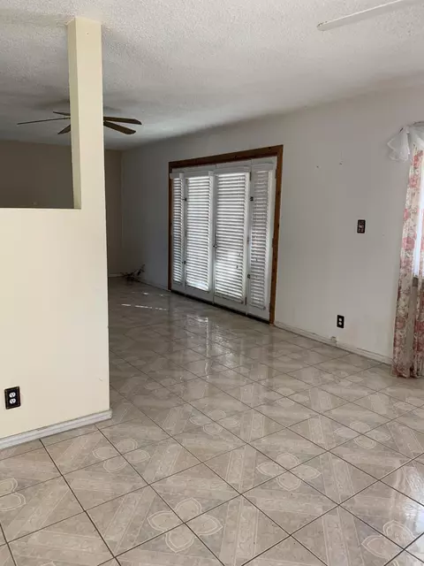 1108 Avenue K E, Lancaster, CA 93535 photo 8