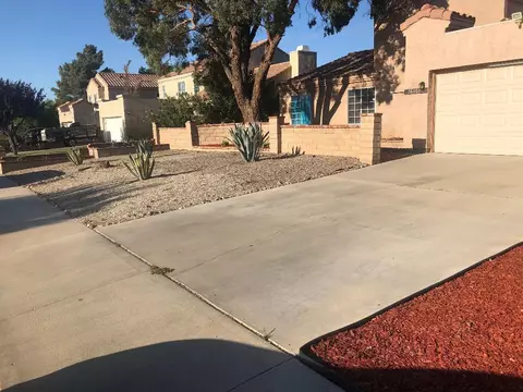 36860 Windtree Cir, Palmdale, CA 93550 photo 3