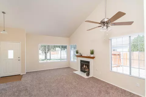 43642 Easy St, Lancaster, CA 93535 photo 5
