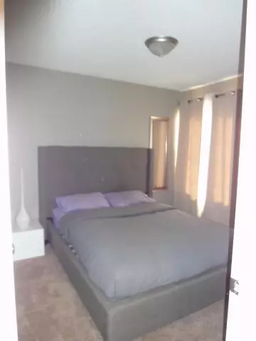 2043 Chatham Dr, Palmdale, CA 93550 photo 24