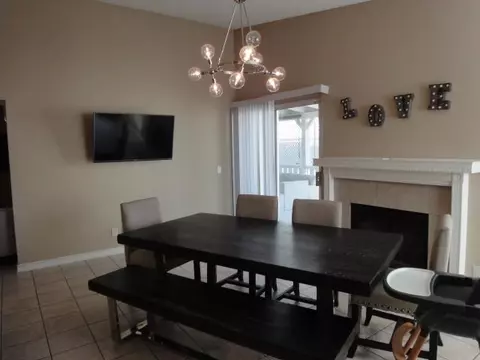 2043 Chatham Dr, Palmdale, CA 93550 photo 14