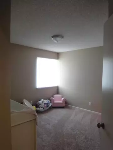 2043 Chatham Dr, Palmdale, CA 93550 photo 23