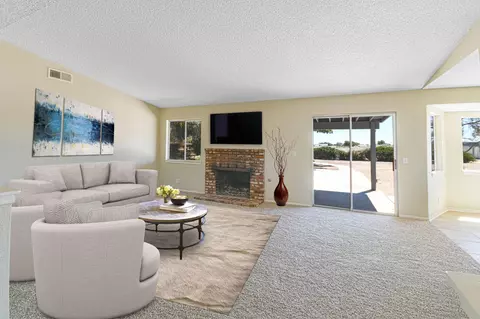 41024 E 159th St, Lancaster, CA 93535 photo 4